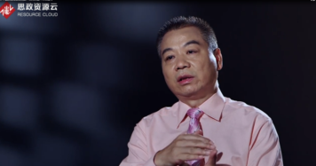 <em>了不起</em><em>的</em><em>寵物</em><em>醫(yī)生</em>劉朗：<em>因為</em><em>熱愛</em>，<em>所以</em><em>堅守</em>
