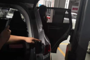 效率低 質(zhì)量差 昆明威馬<em>汽車</em>售后店遭投訴