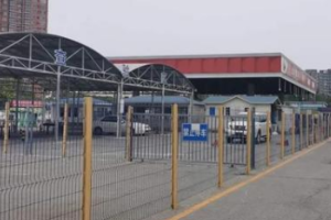 疫情下的全國(guó)最大<em>二手車</em>市場(chǎng)：成交量暴跌，約兩成商戶出局