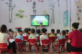 <em>微</em><em>課</em>：<em>學(xué)前教育</em><em>專業(yè)</em>《<em>幼兒</em><em>文學(xué)</em>—<em>幼兒園</em>兒歌<em>實(shí)踐</em>：七個(gè)阿姨來(lái)摘果》