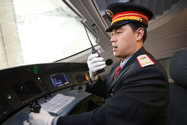 <em>授課</em><em>圖片</em>—<em>動</em><em>車組</em>司機(jī)-李東曉