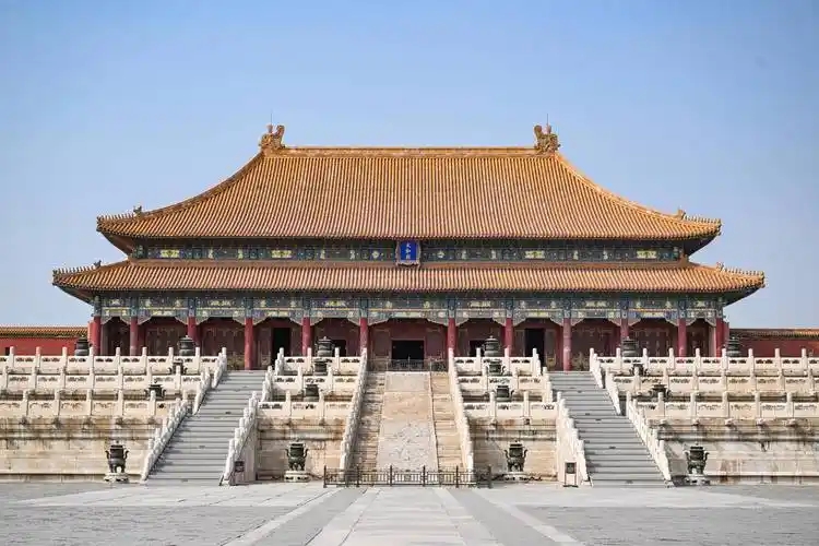 通識(shí)課：《中國(guó)歷史—第七單元晚清的民族危機(jī)與救亡圖存 第15課列強(qiáng)入侵與中國(guó)人民的反抗斗爭(zhēng)》課程思政案例